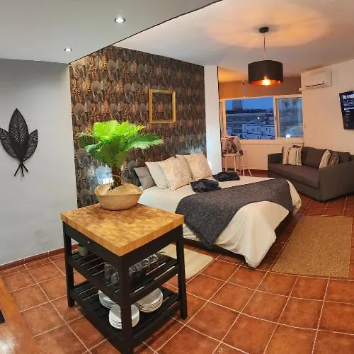 Avenida Palma De Mallorca City Center With Sea Views By Namaste Elite 0*, טורמולינוס ספרד
