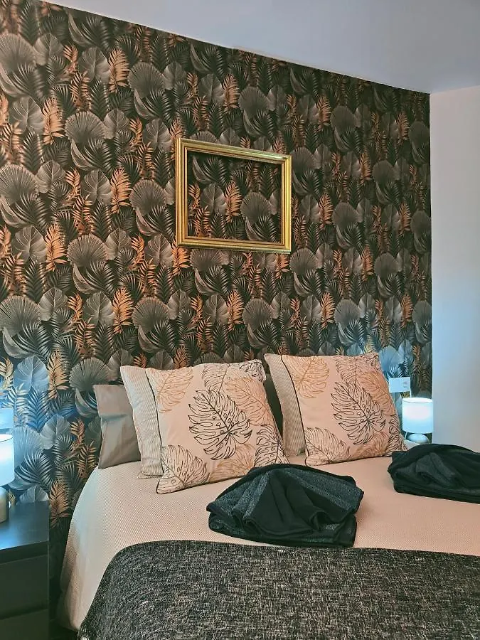 Avenida Palma De Mallorca City Center With Sea Views By Namaste Elite 0*, טורמולינוס